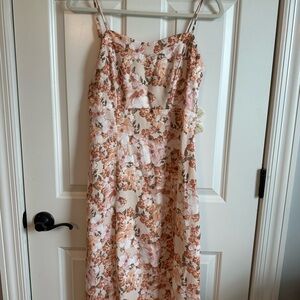 NWT Altar’d State Floral midi dress with adjustable straps Size medium